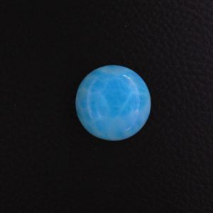 Cabochon Larimar AA – Rond des Caraïbes (pièce unique)